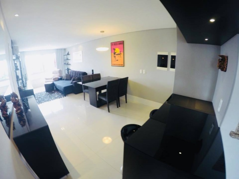 Apartamento à venda com 2 quartos, 77m² - Foto 5