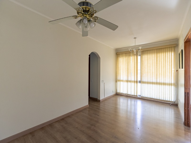 Apartamento à venda com 2 quartos, 70m² - Foto 6