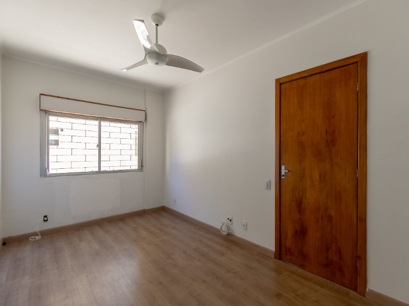 Apartamento à venda com 2 quartos, 70m² - Foto 18