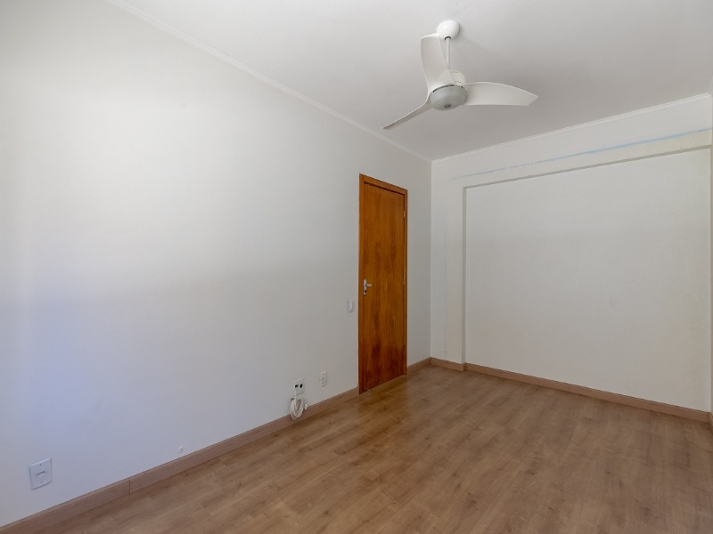 Apartamento à venda com 2 quartos, 70m² - Foto 20