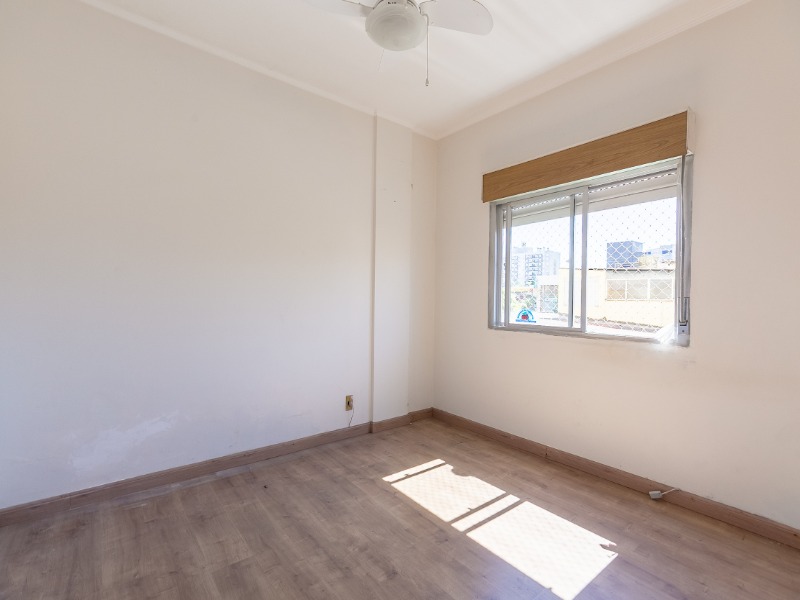 Apartamento à venda com 2 quartos, 70m² - Foto 25