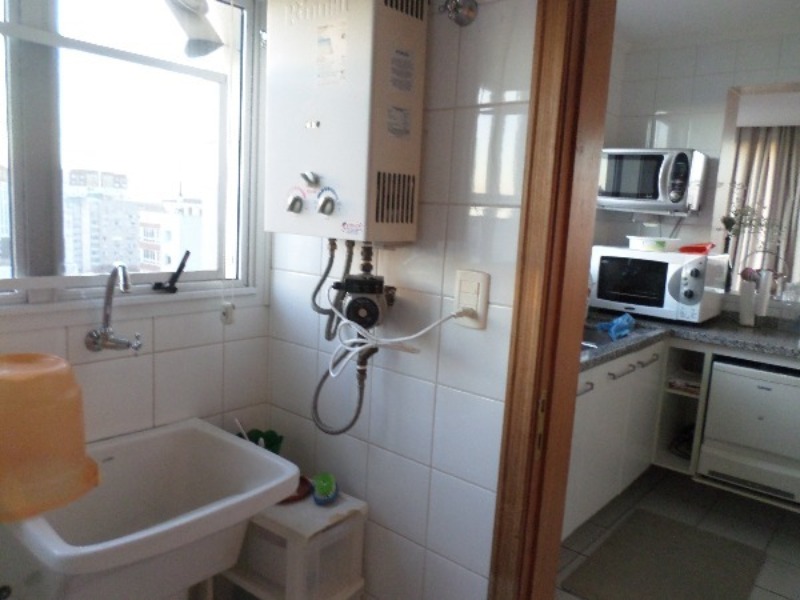 Apartamento à venda com 3 quartos, 96m² - Foto 13