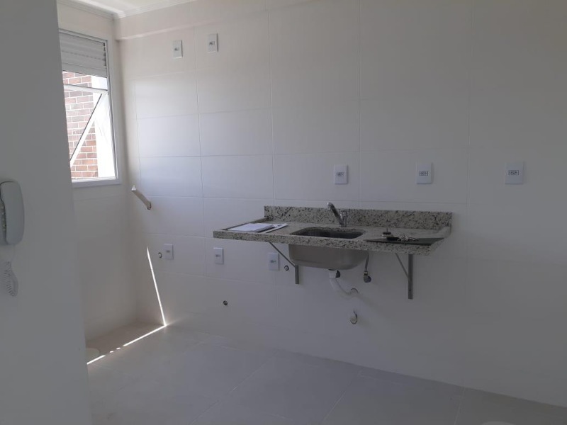 Apartamento à venda com 2 quartos, 61m² - Foto 10