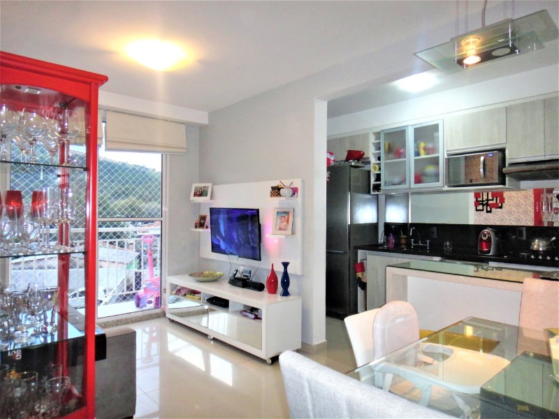 Apartamento à venda com 2 quartos, 56m² - Foto 1