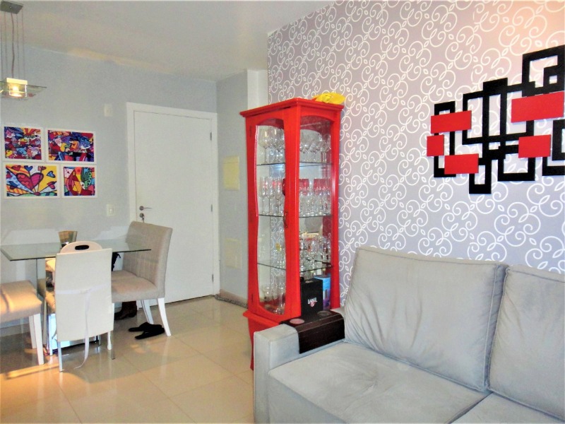 Apartamento à venda com 2 quartos, 56m² - Foto 4