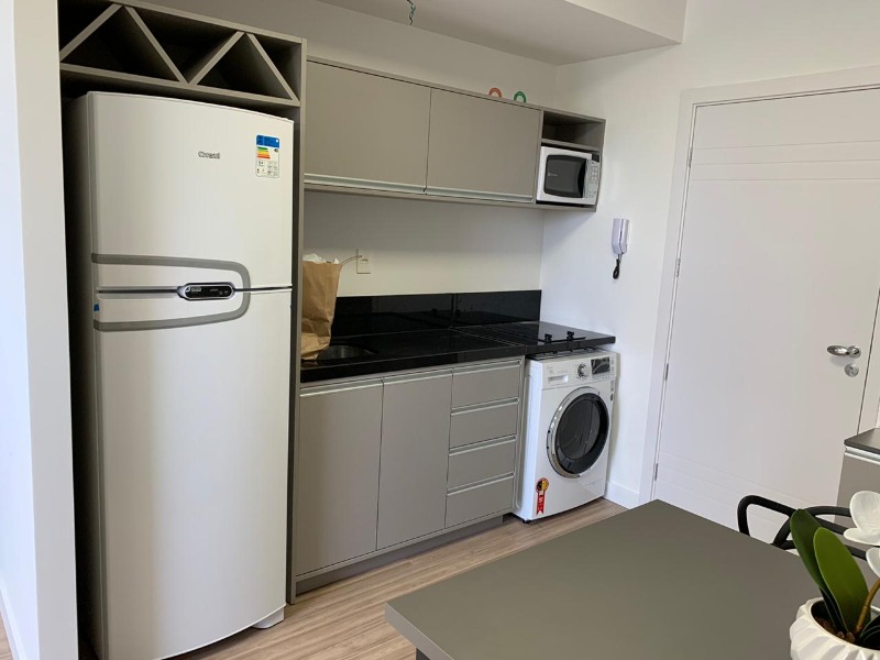 Apartamento à venda com 1 quarto, 36m² - Foto 11