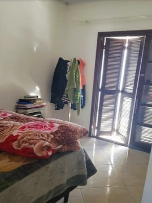 Casa à venda com 3 quartos, 157m² - Foto 8