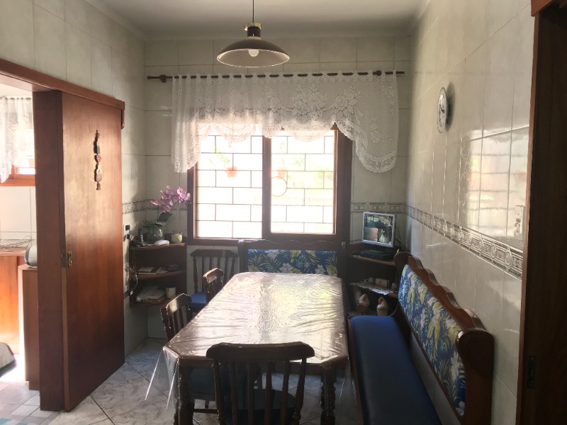 Casa à venda com 4 quartos, 230m² - Foto 23