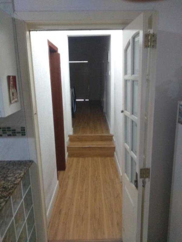 Casa à venda com 3 quartos, 199m² - Foto 8