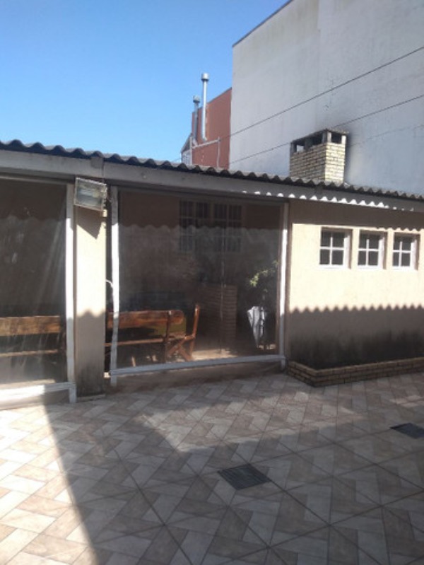 Casa à venda com 3 quartos, 199m² - Foto 16