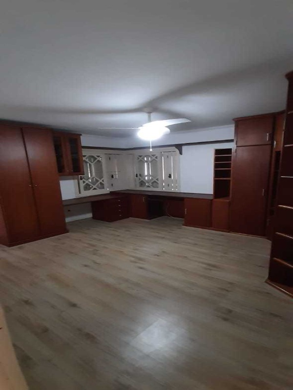 Casa, 3 quartos, 300 m² - Foto 9