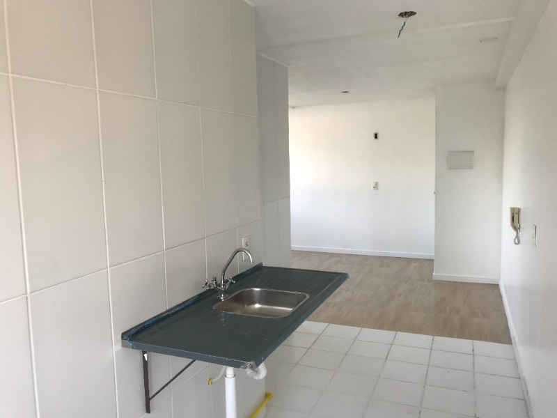 Apartamento à venda com 2 quartos, 43m² - Foto 11