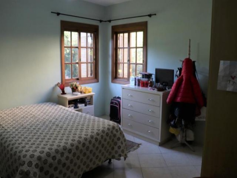 Casa de Condomínio à venda com 4 quartos, 361m² - Foto 15