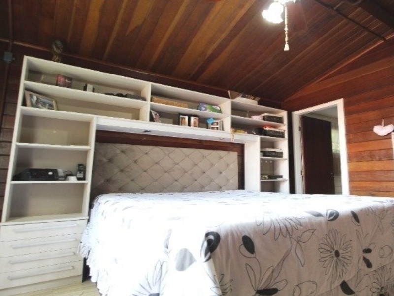 Casa de Condomínio à venda com 3 quartos, 250m² - Foto 14