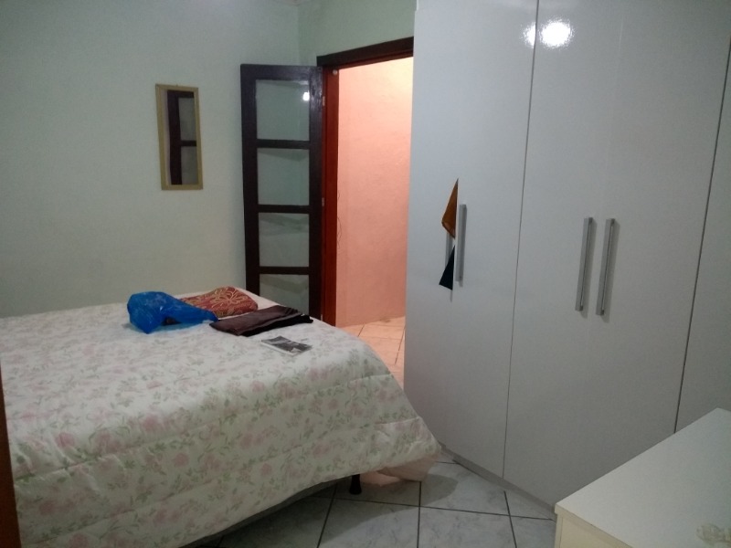 Casa à venda com 3 quartos, 161m² - Foto 7