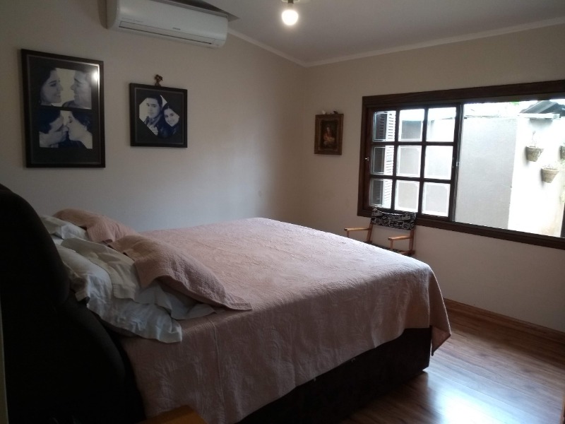 Casa à venda com 2 quartos, 200m² - Foto 11