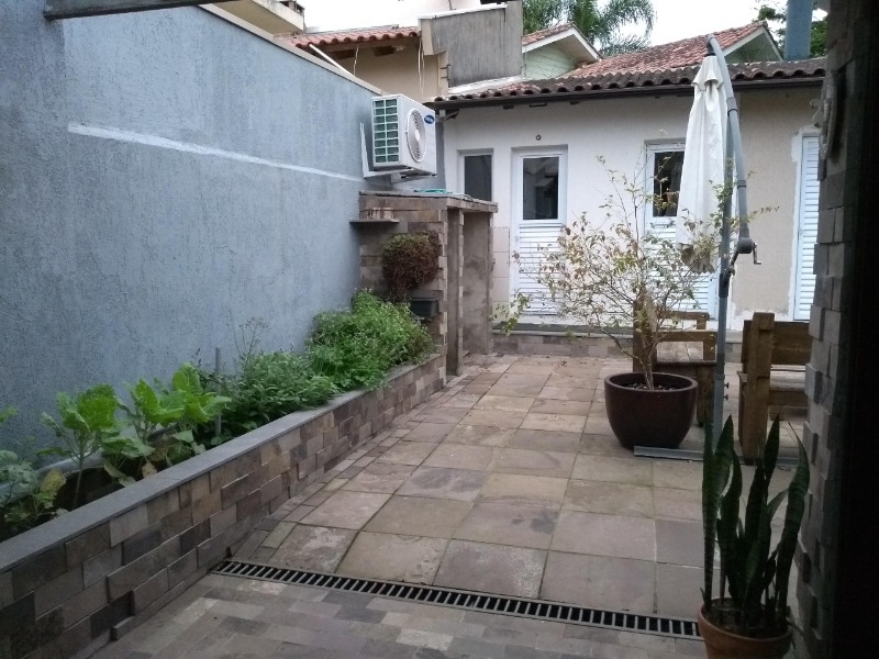 Casa à venda com 2 quartos, 200m² - Foto 45