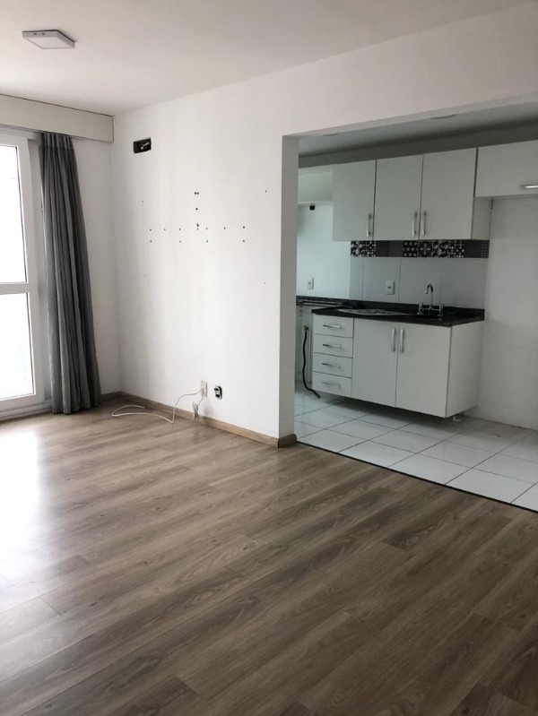 Apartamento à venda com 3 quartos, 73m² - Foto 1