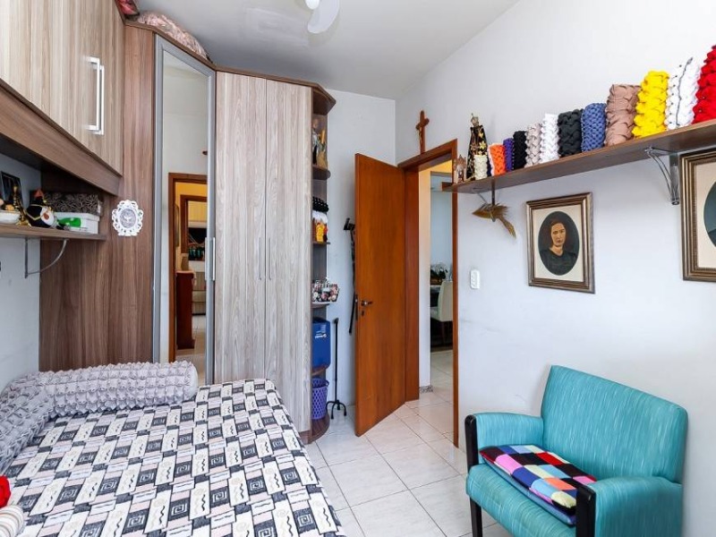 Casa à venda com 3 quartos, 204m² - Foto 19