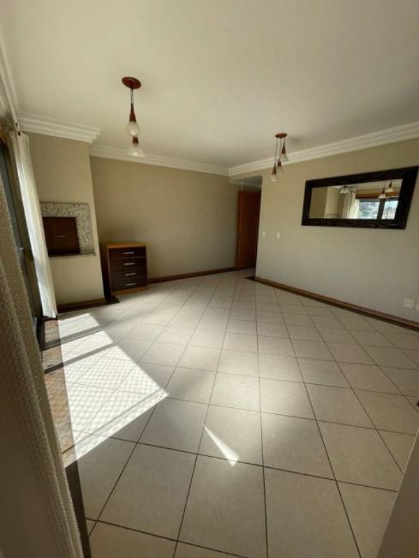 Apartamento à venda com 3 quartos, 87m² - Foto 3