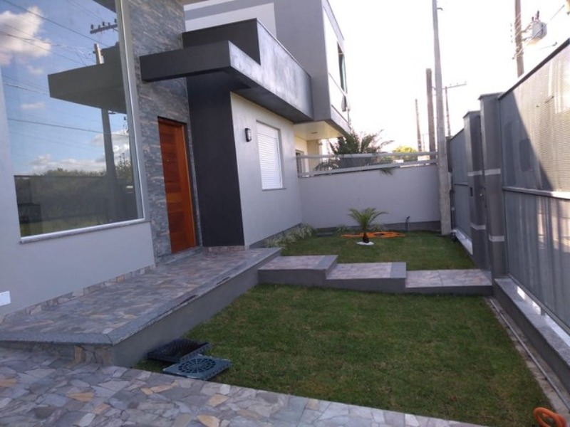 Casa à venda com 3 quartos, 136m² - Foto 3