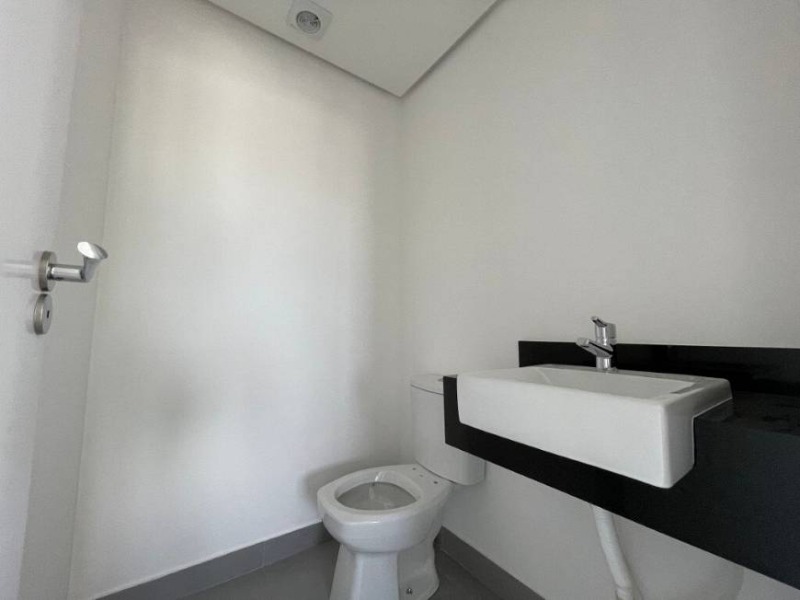 Apartamento à venda com 1 quarto, 112m² - Foto 35