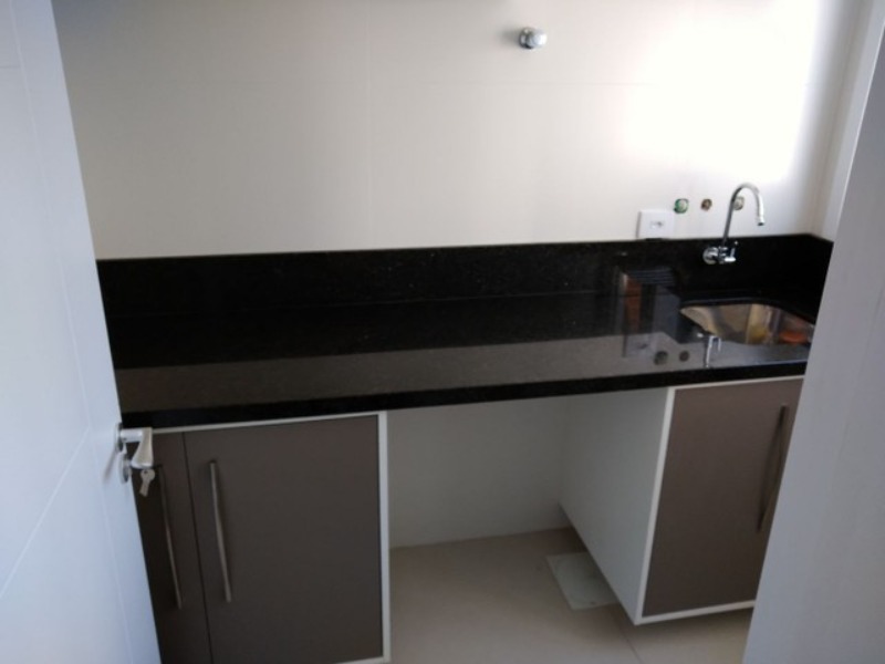 Apartamento à venda com 3 quartos, 131m² - Foto 7