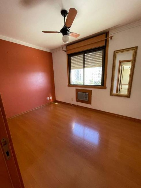 Apartamento à venda com 3 quartos, 87m² - Foto 7