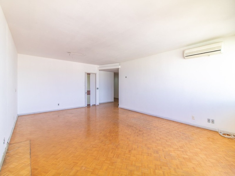 Apartamento à venda com 3 quartos, 174m² - Foto 12