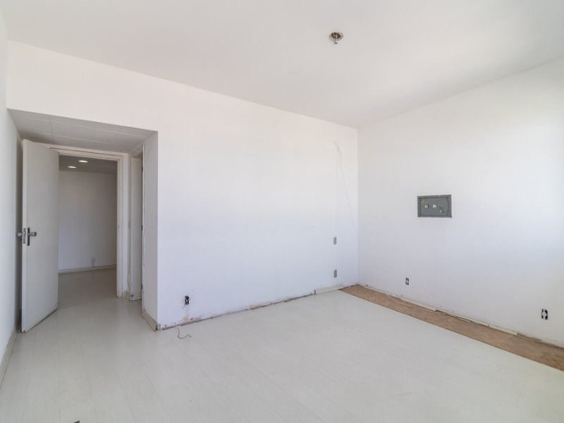 Apartamento à venda com 3 quartos, 174m² - Foto 40