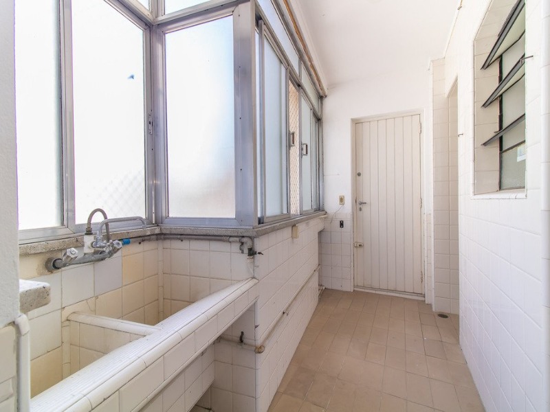 Apartamento à venda com 3 quartos, 174m² - Foto 21