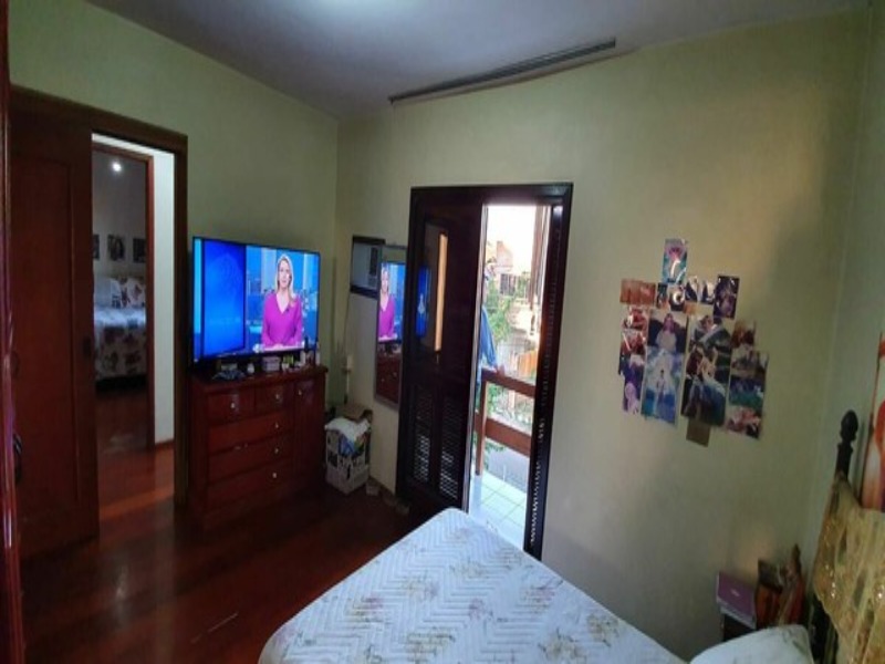 Casa à venda com 4 quartos, 190m² - Foto 8