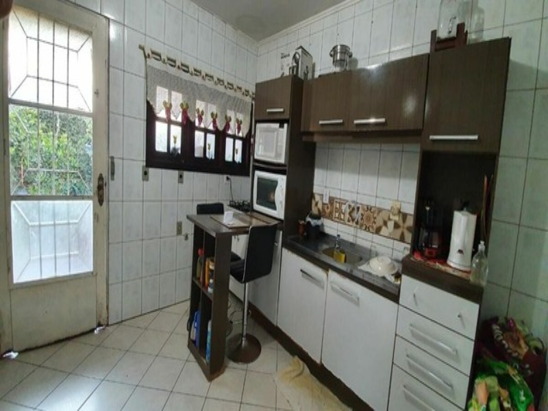 Casa à venda com 4 quartos, 190m² - Foto 7