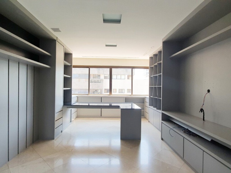 Apartamento à venda com 3 quartos, 258m² - Foto 6