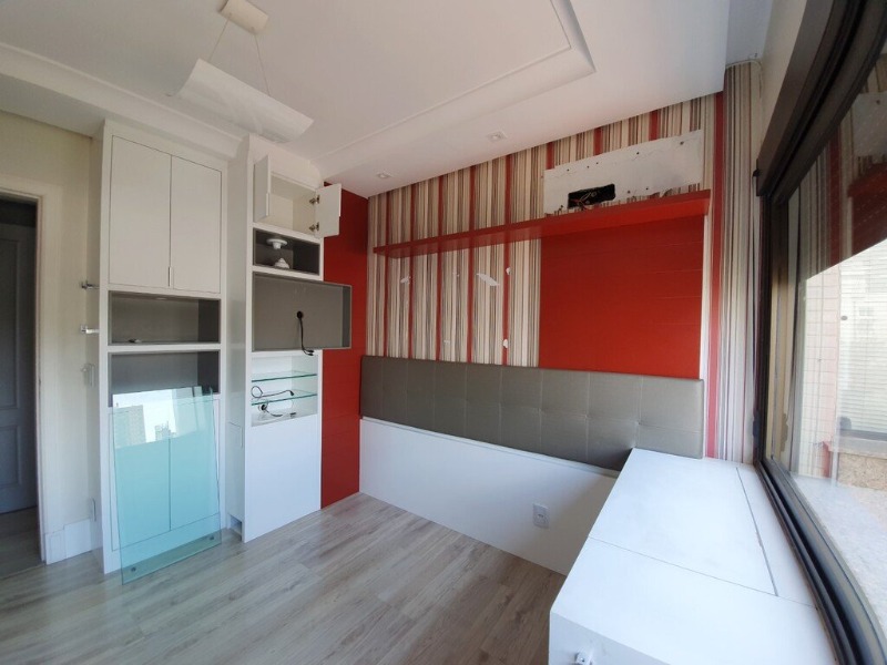 Apartamento à venda com 3 quartos, 230m² - Foto 9