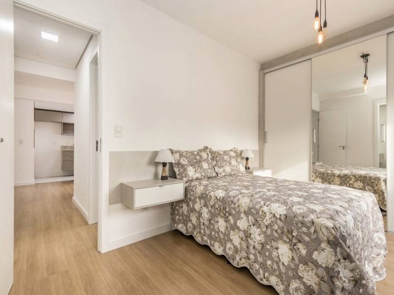 Apartamento à venda com 2 quartos, 65m² - Foto 8