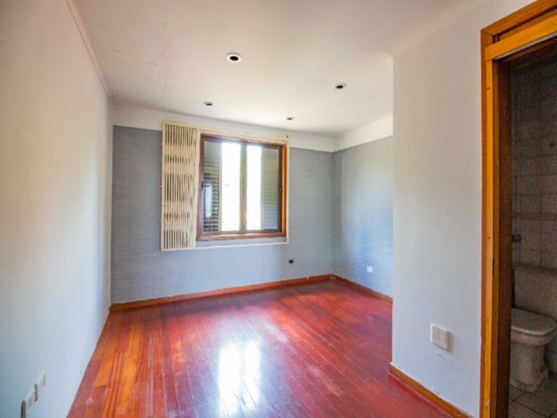 Casa à venda com 4 quartos, 115m² - Foto 13