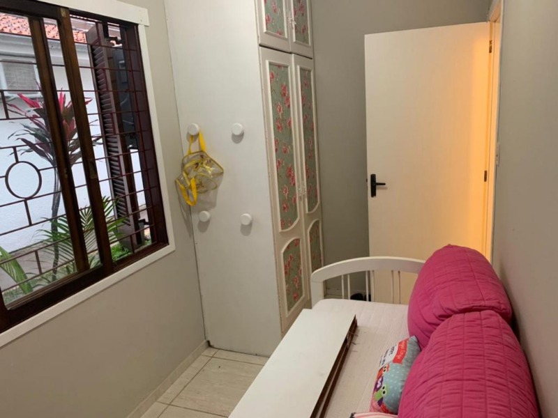 Casa à venda com 3 quartos, 260m² - Foto 22