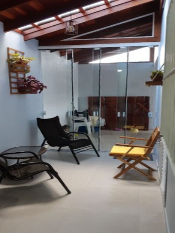 Casa à venda com 3 quartos, 120m² - Foto 8