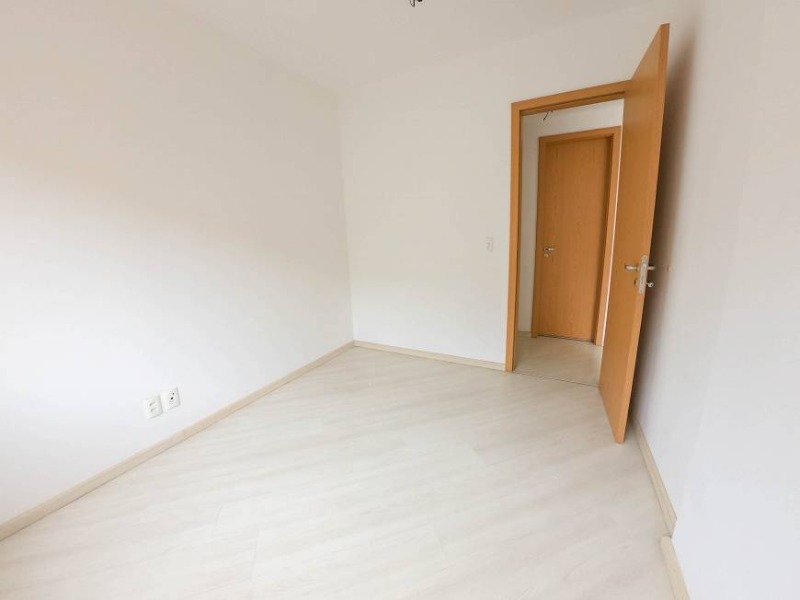 Apartamento à venda com 2 quartos, 63m² - Foto 7