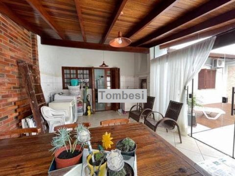 Casa à venda com 3 quartos, 140m² - Foto 13