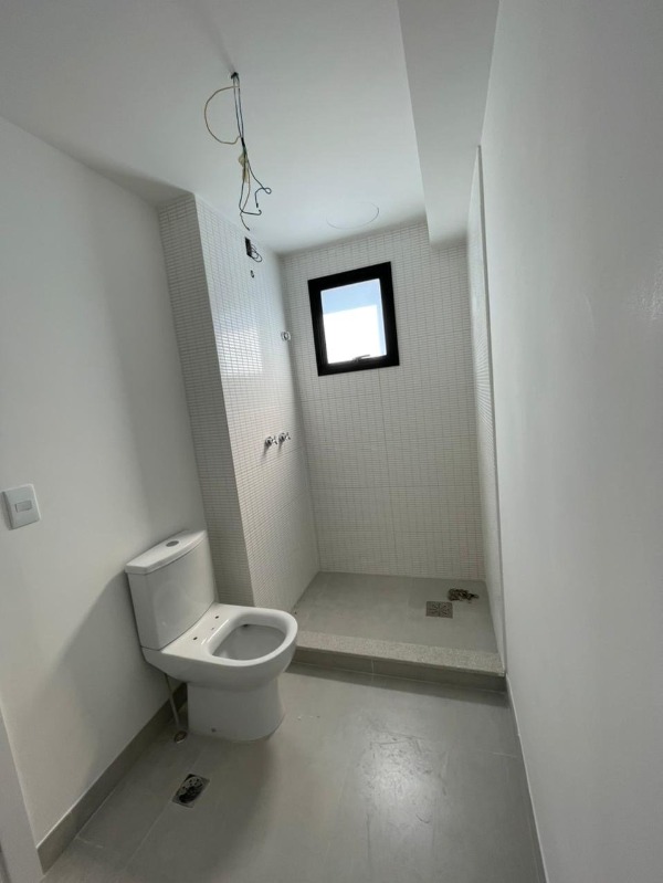 Apartamento à venda com 3 quartos, 94m² - Foto 12