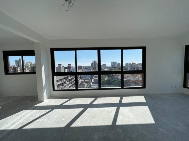 Apartamento à venda com 3 quartos, 94m² - Foto 4