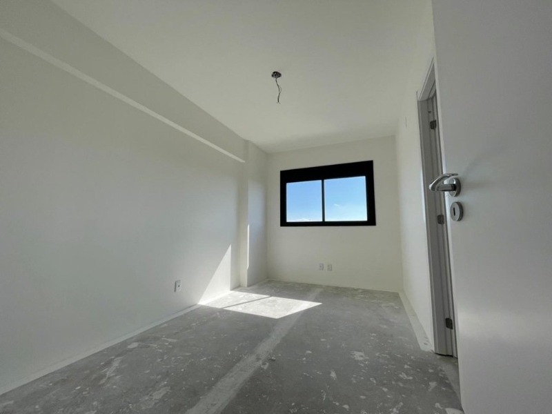 Apartamento à venda com 3 quartos, 94m² - Foto 11