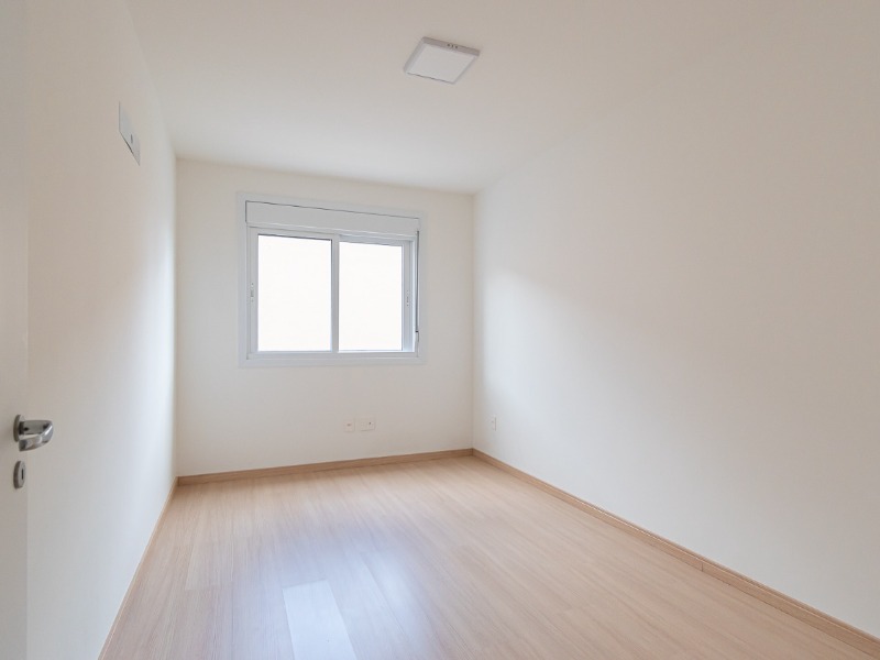 Apartamento à venda com 3 quartos, 80m² - Foto 3