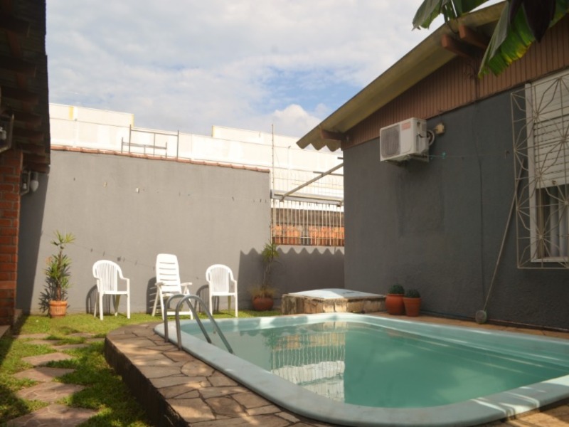 Casa, 3 quartos, 90 m² - Foto 1