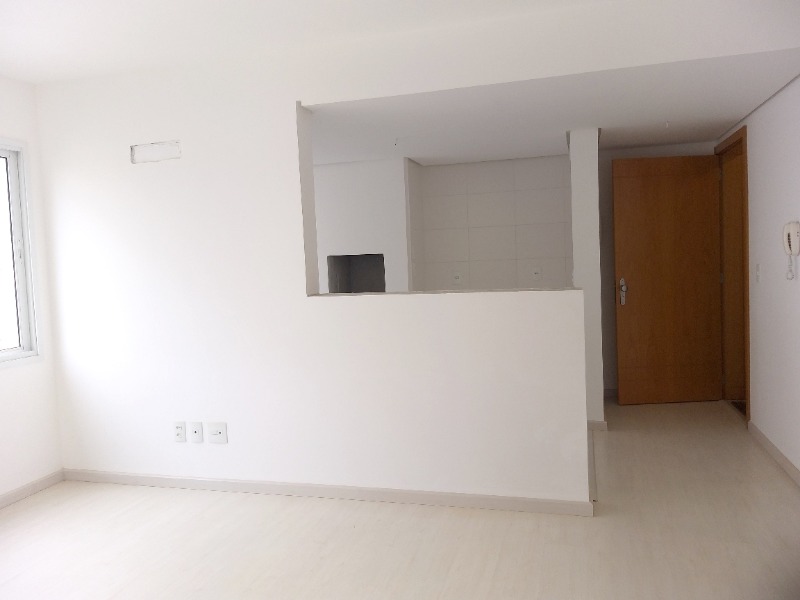 Apartamento à venda com 2 quartos, 63m² - Foto 3