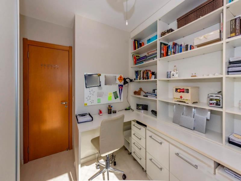 Apartamento à venda com 3 quartos, 83m² - Foto 17