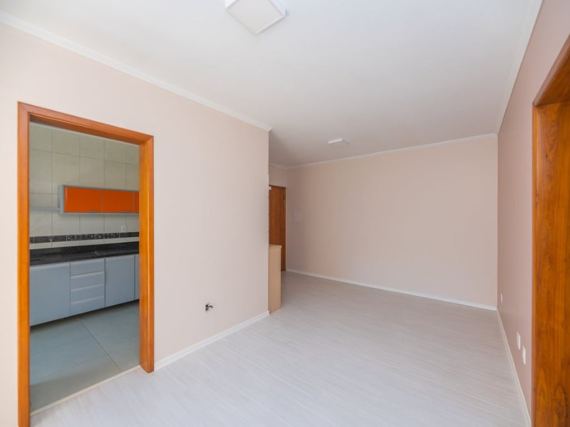 Apartamento à venda com 3 quartos, 127m² - Foto 2