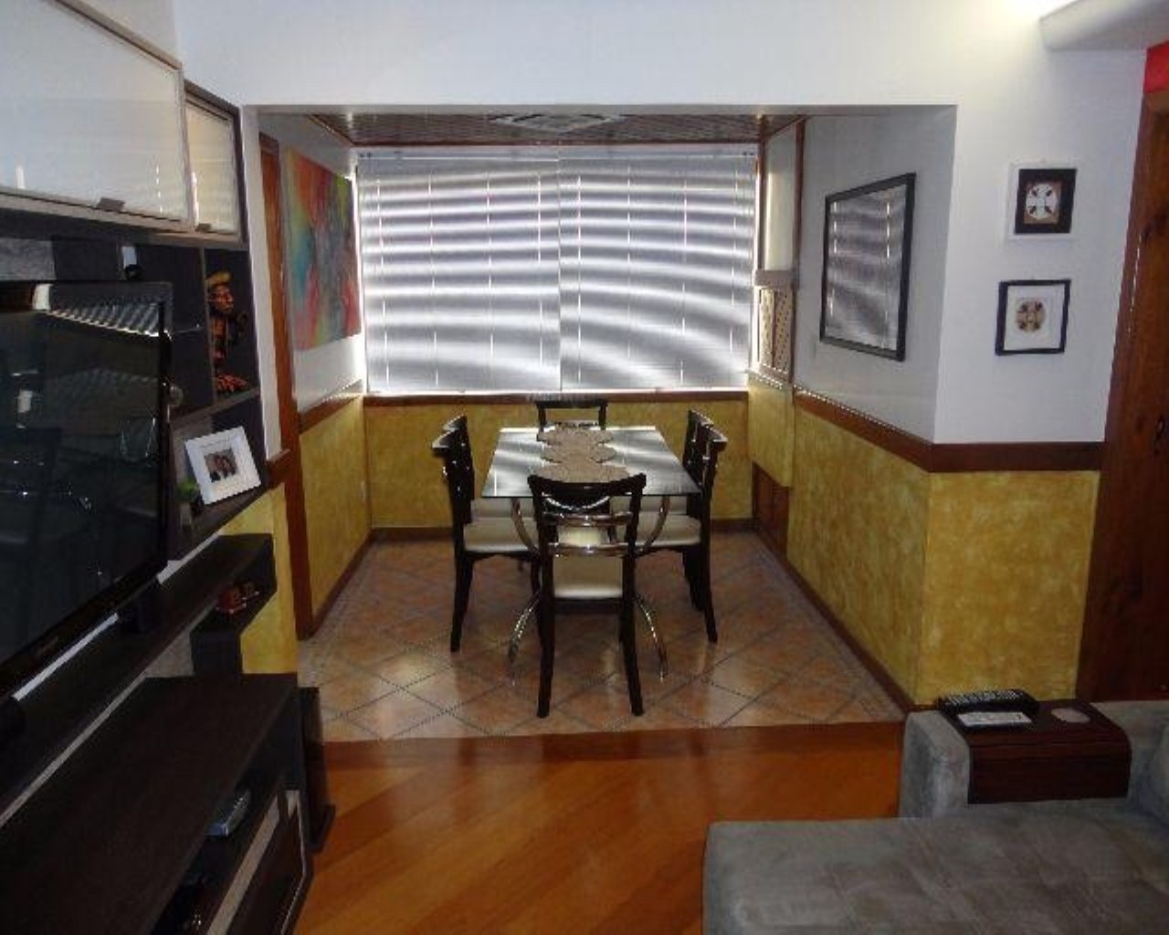 Apartamento à venda com 3 quartos, 90m² - Foto 3